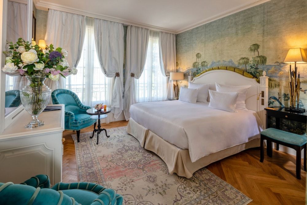 Classic Double or Twin Room