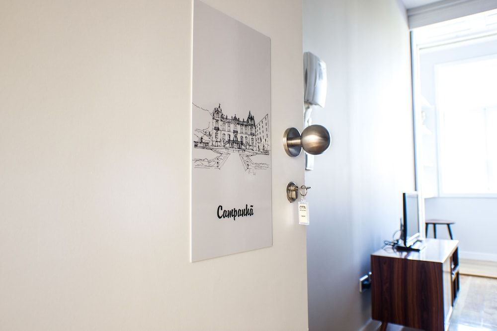 Oporto Trendy Apartments Studio Apartment 4