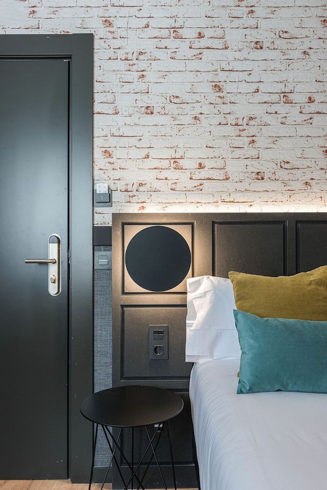 BYPILLOW San Mamés Economy Double Room 9