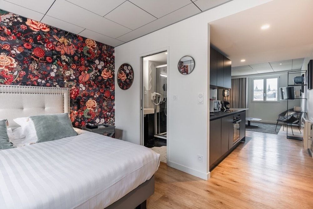 Deluxe Apartment (Accès Uniquement Par Escalier), 1 queen bed and 1 queen sofa bed, City View