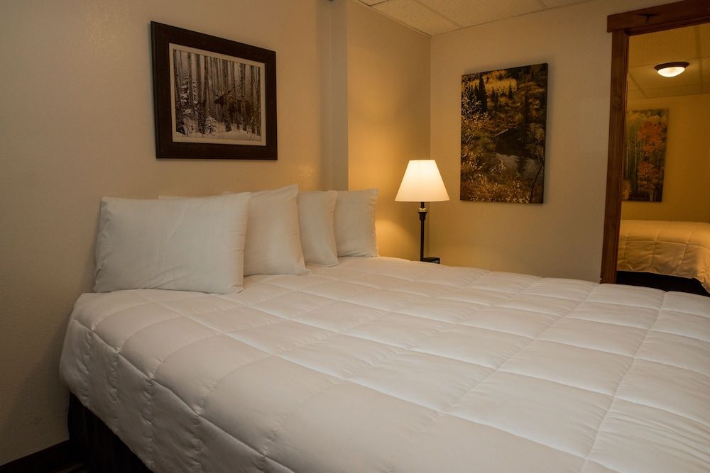 Apartment, 2 Queen and Sofa Bed, 2 Bedroom, Patio, Pets Allowed