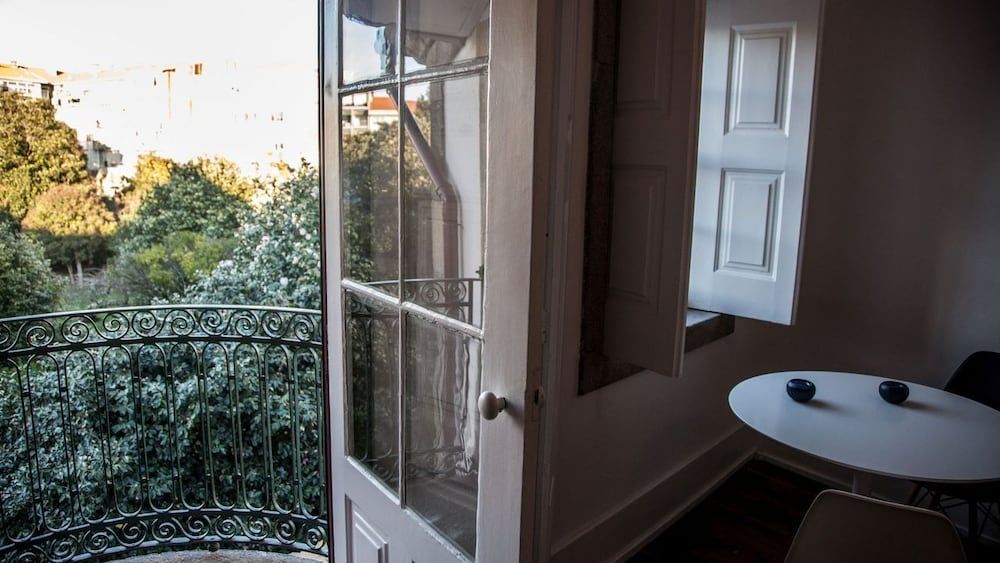 Oporto Loft Family Double Room, Balcony 2
