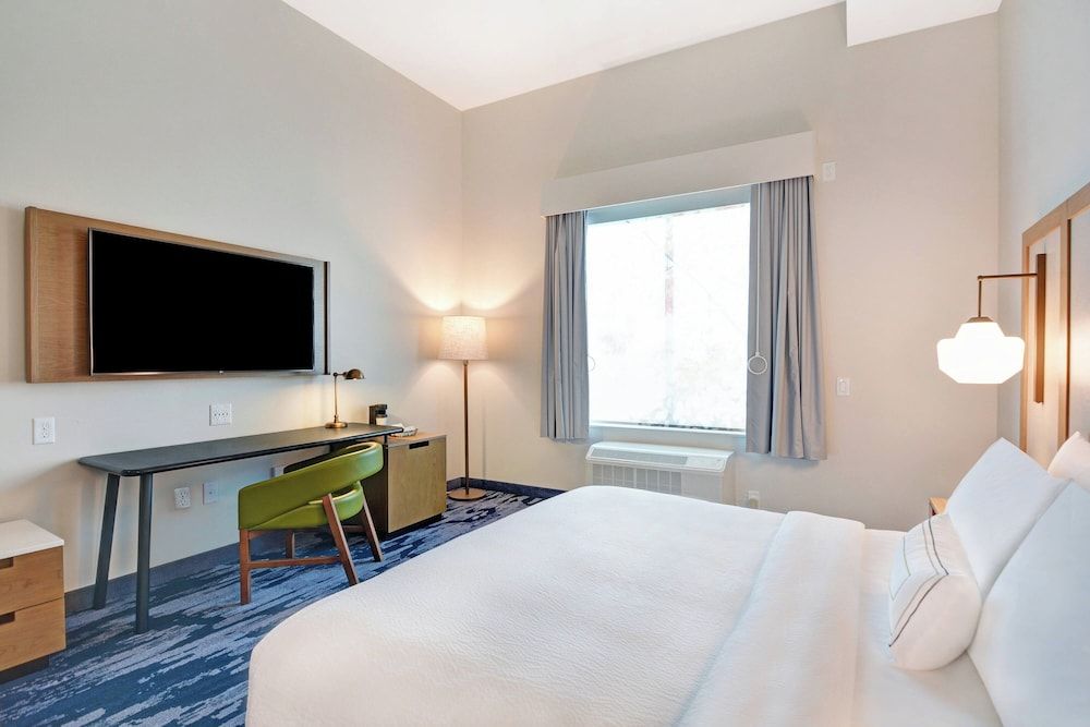Room, 1 King Bed