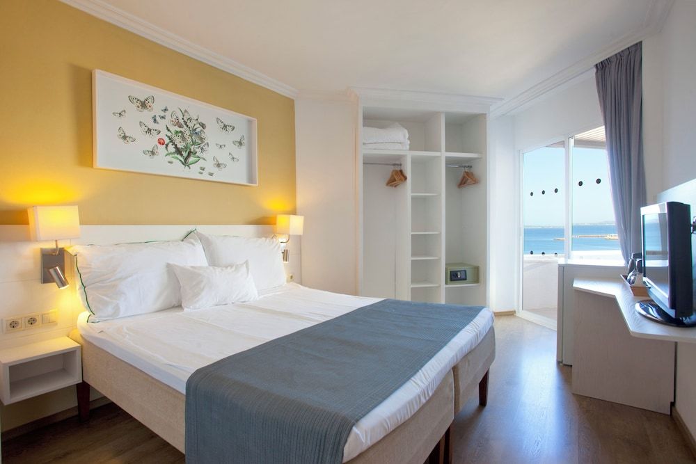 Double Room, Balcony, Sea View
