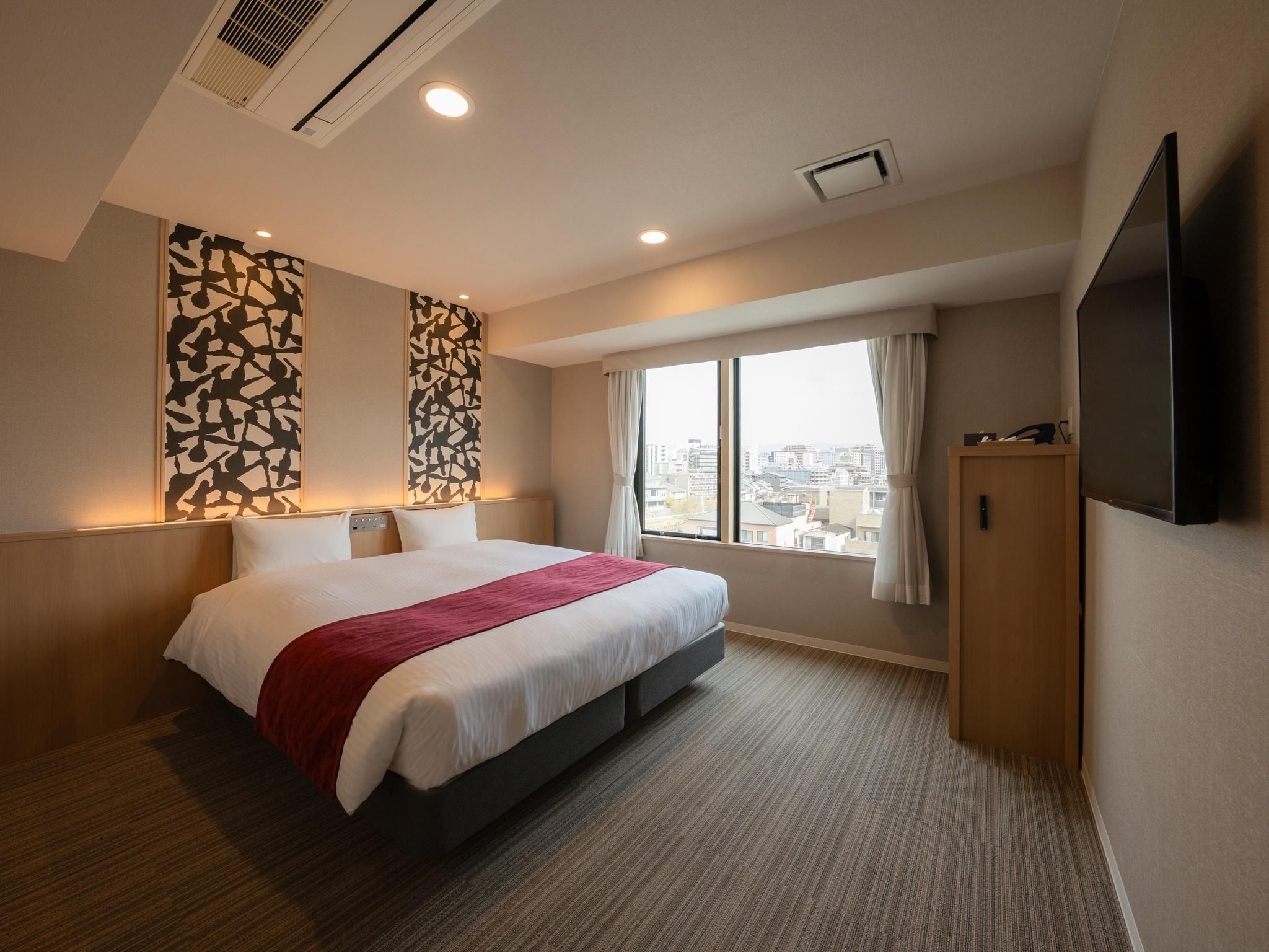 Premium Valley View Room