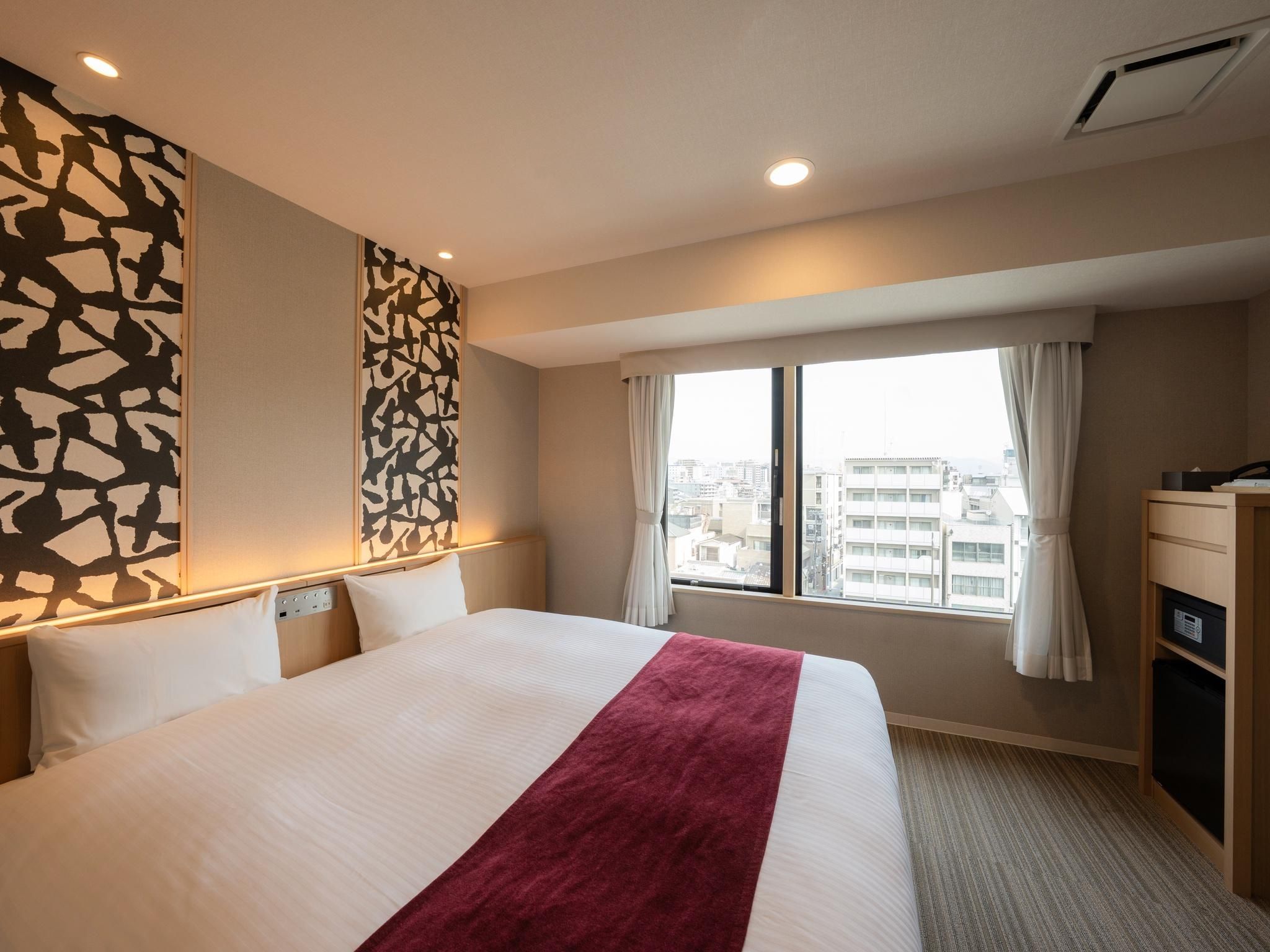 Premium Valley View Room
