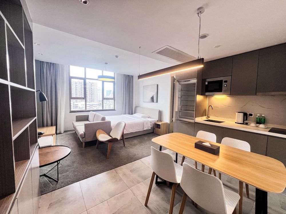 undefined LN Residence Guangzhou Changdi - Free shuttle between hotel and Exhibition Center during Canton Fair 5