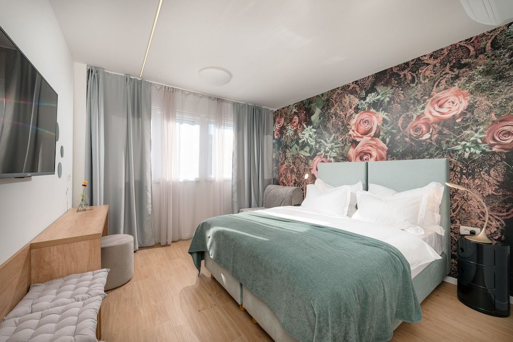 undefined Skaline Luxury rooms Split 10
