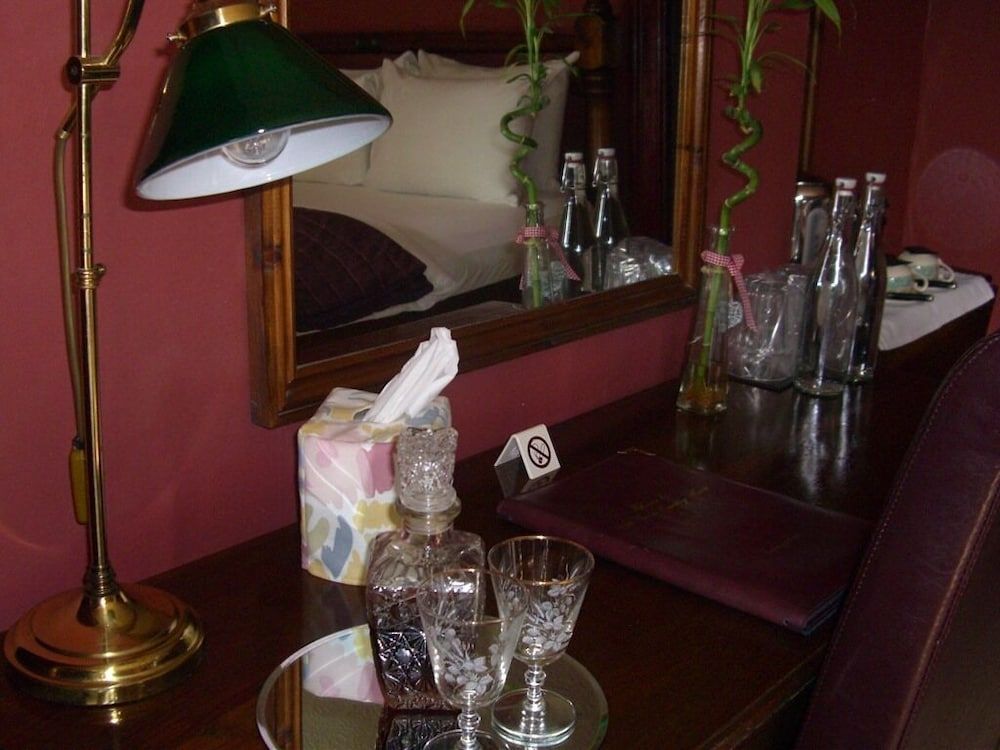 Ash Farm Country Guest House Double Room, Ensuite (Four Poster) 5