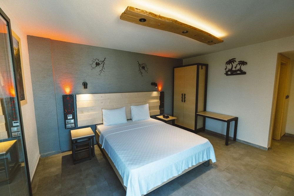 Kosa Otel Çeşme DELUXE BAHÇE MANZARALI 5