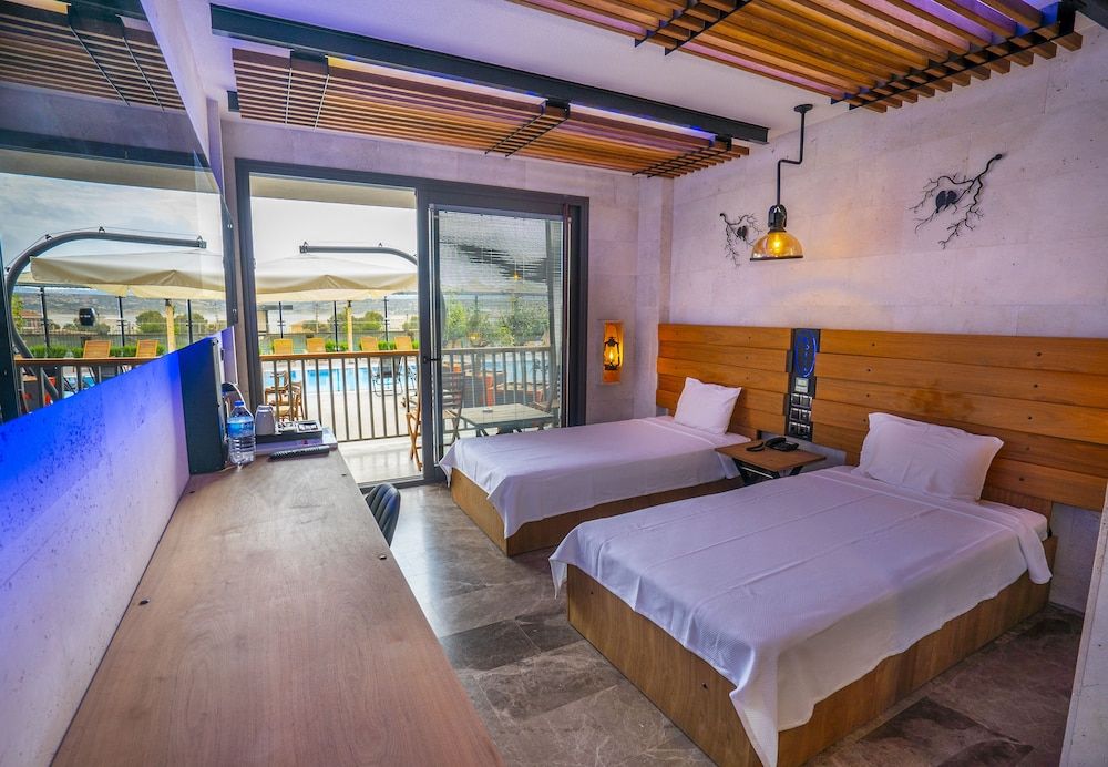 undefined Kosa Otel Çeşme 4