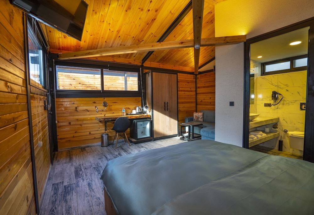 Kosa Otel Çeşme Bungalow 2