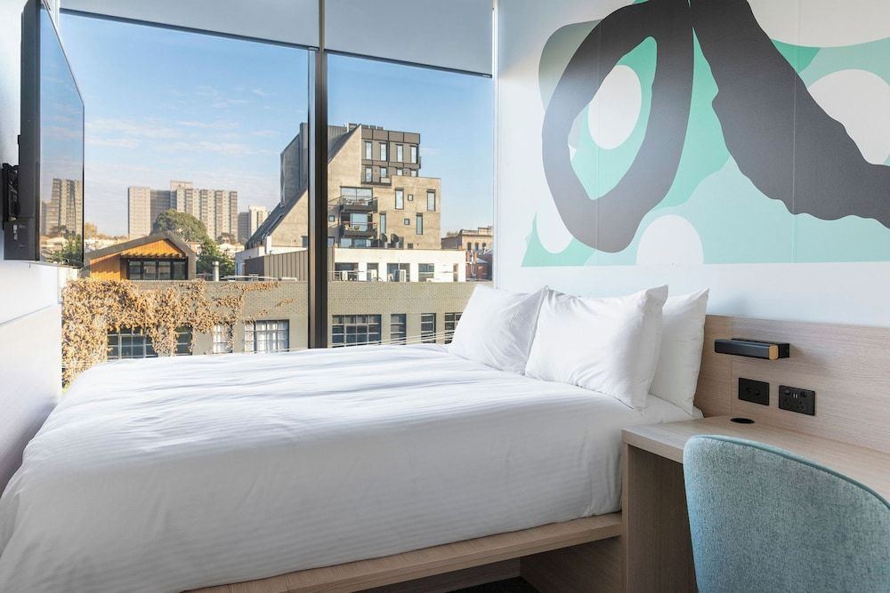 lyf Collingwood Melbourne One of a Kind 3