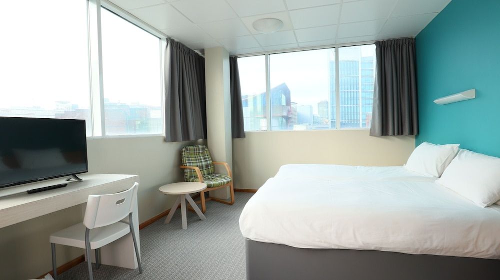 Citrus Hotel Cardiff by Compass Hospitality Standard Double Room 4