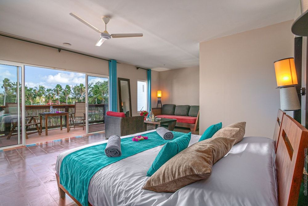 Apartment, 2 Bedrooms, Connecting Rooms, Partial Sea View