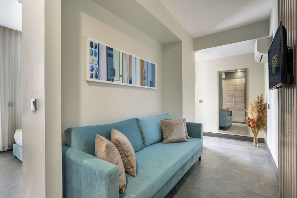 Rodinn Park Hotel Deluxe Room 5