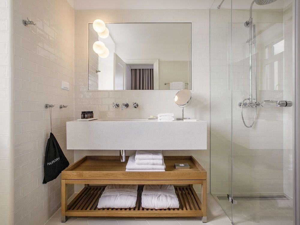 Heritage Hotel Fermai Comfort Room, 1 Double Bed 4