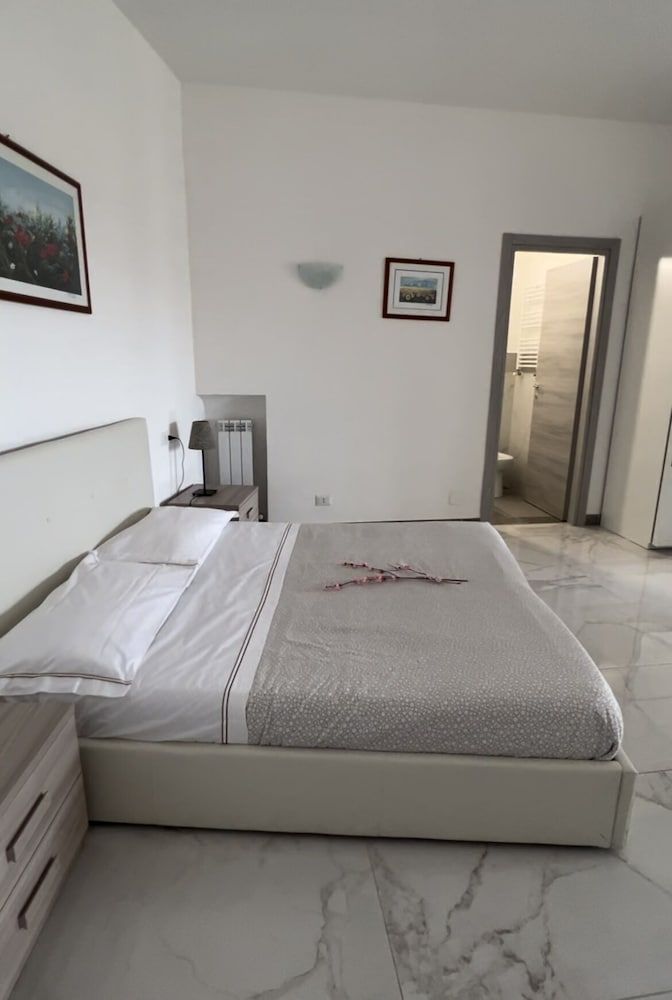 Parco Tirreno Residence Basic Quadruple Room, Ensuite 3