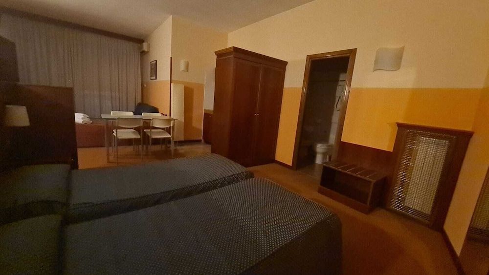 Parco Tirreno Residence Basic Quadruple Room, Ensuite 6