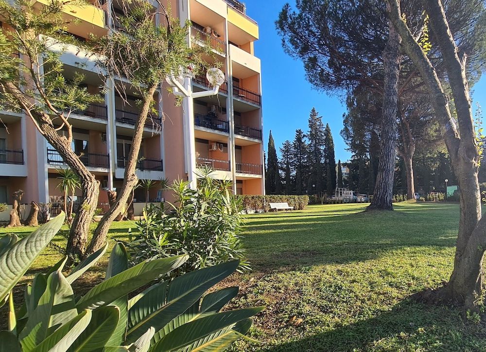 undefined Parco Tirreno Residence 8