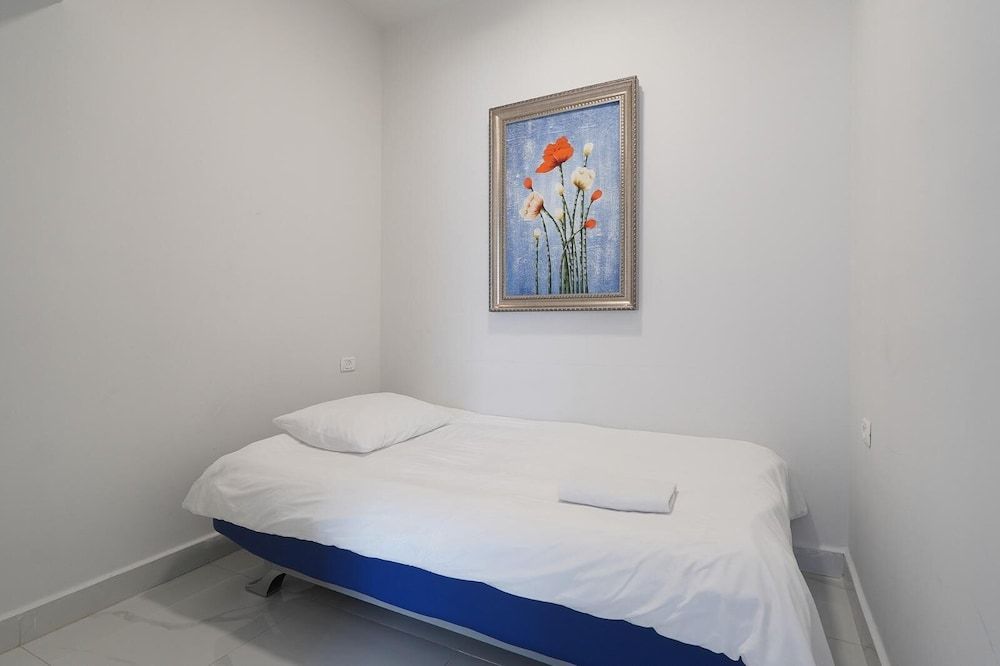 Haifa Tower Hotel Deluxe Room, City View 47