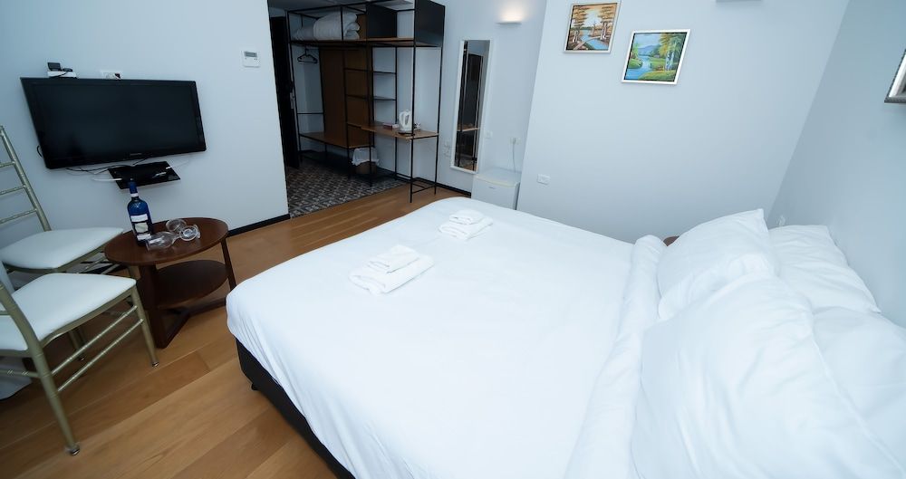 Haifa Tower Hotel Deluxe Room, City View 36