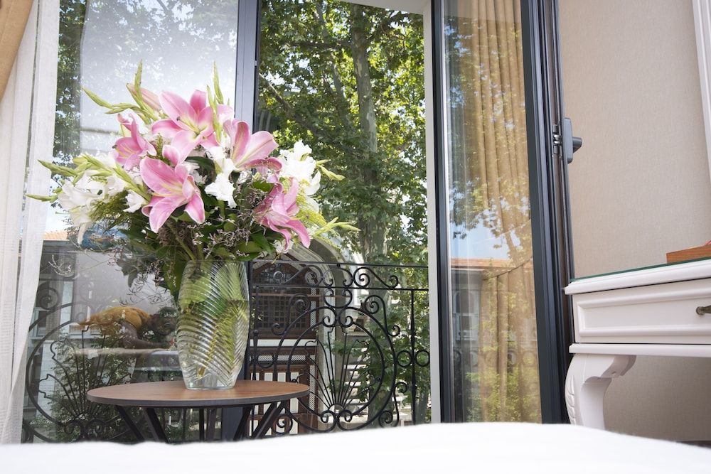 Boss Hotel Sultanahmet Standard Double or Twin Room 5