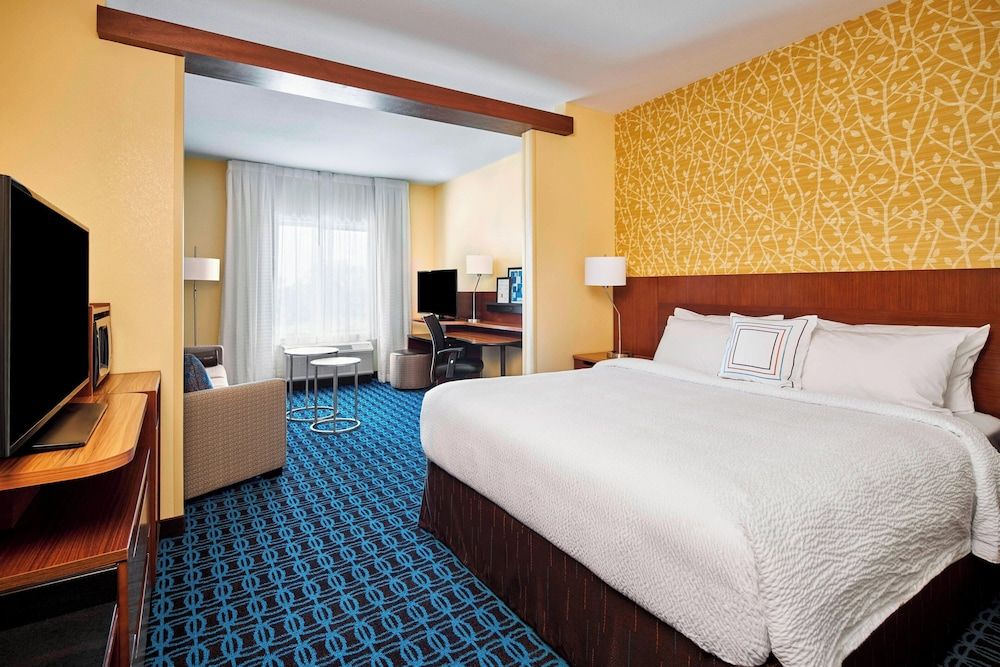 Suite, 1 Bedroom (Hearing Accessible)