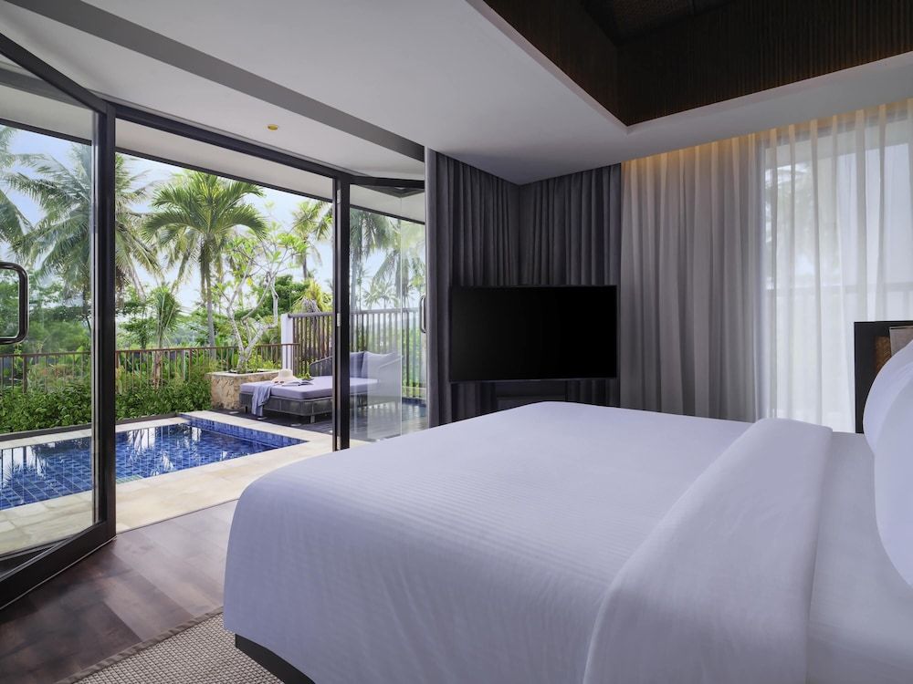 Suite, 1 King Bed (Sundeck, Plunge Pool)
