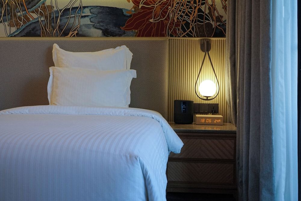 Deluxe Room, 2 Twin Beds, Balcony, Garden Area