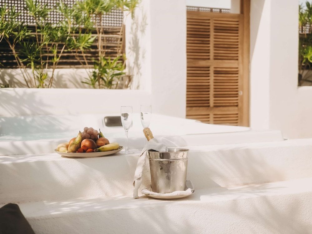 Barefoot Hotel Mallorca Deluxe Suite, Hot Tub (Terraza) 7