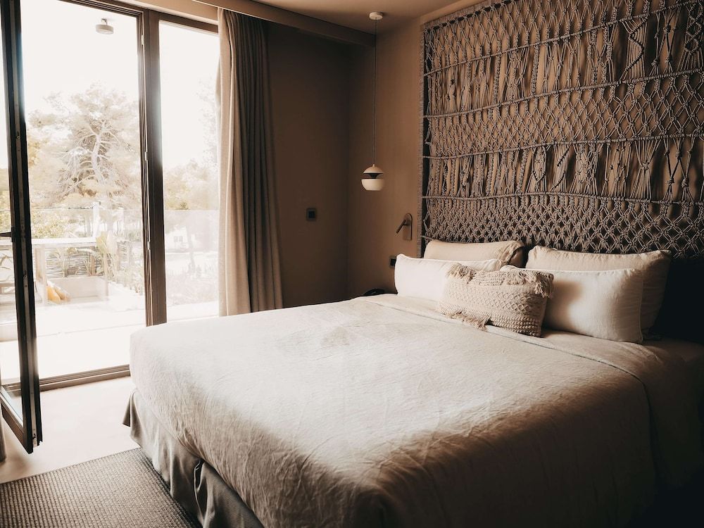 Barefoot Hotel Mallorca Deluxe Double Room, Balcony, Pool View 3