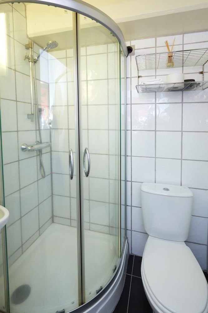 Reykjavík Downtown Hotel Basic Single Room, Kitchenette 3