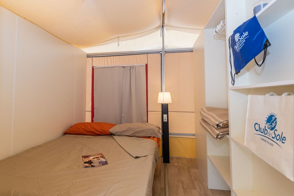 Superior Tent