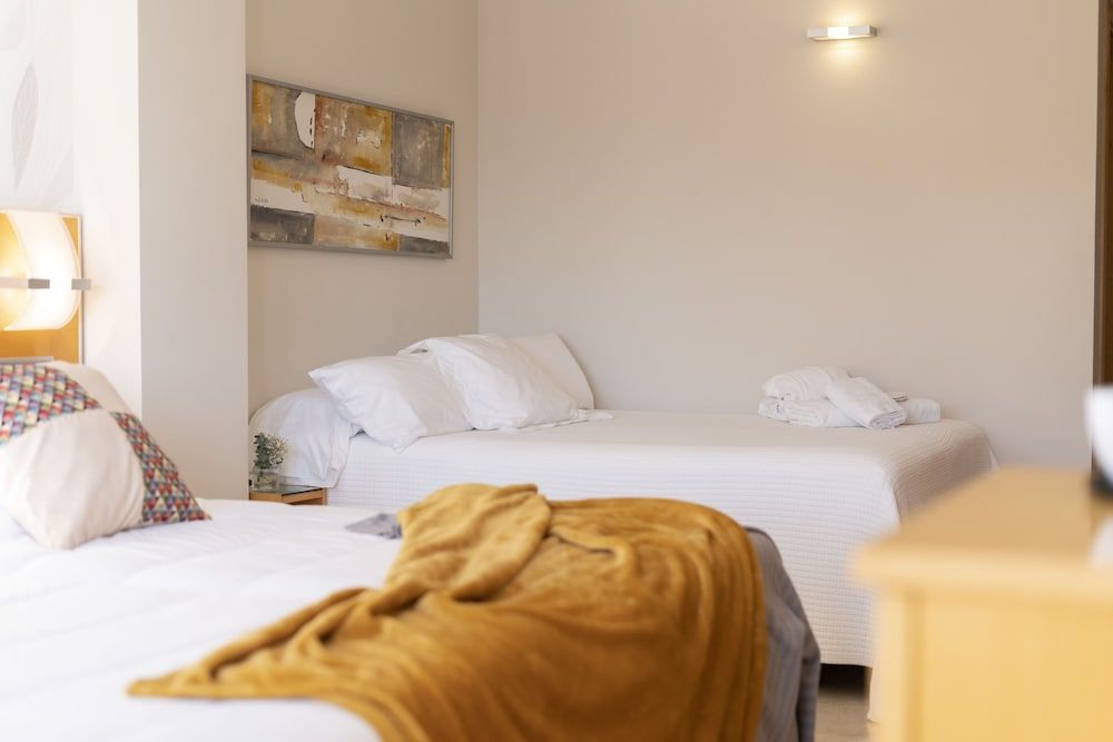 Basic Triple Room