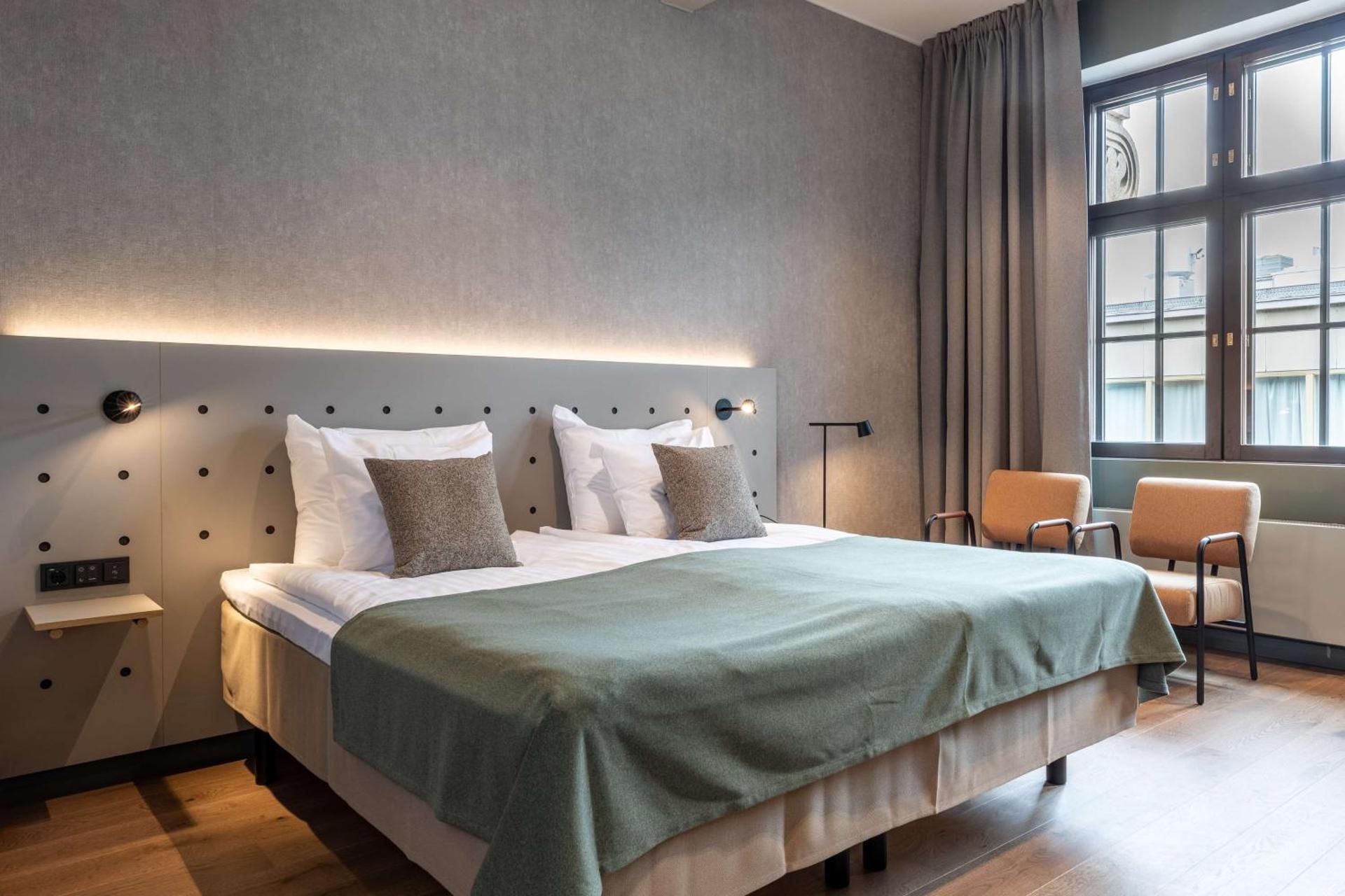 Superior Family Room