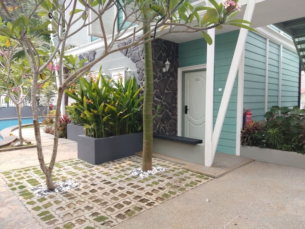 undefined The Royale Chenang Resort 6