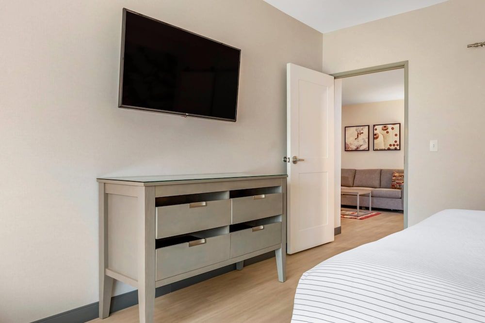 Cambria Hotel Rock Hill - University Center Suite, 1 King Bed, Non Smoking