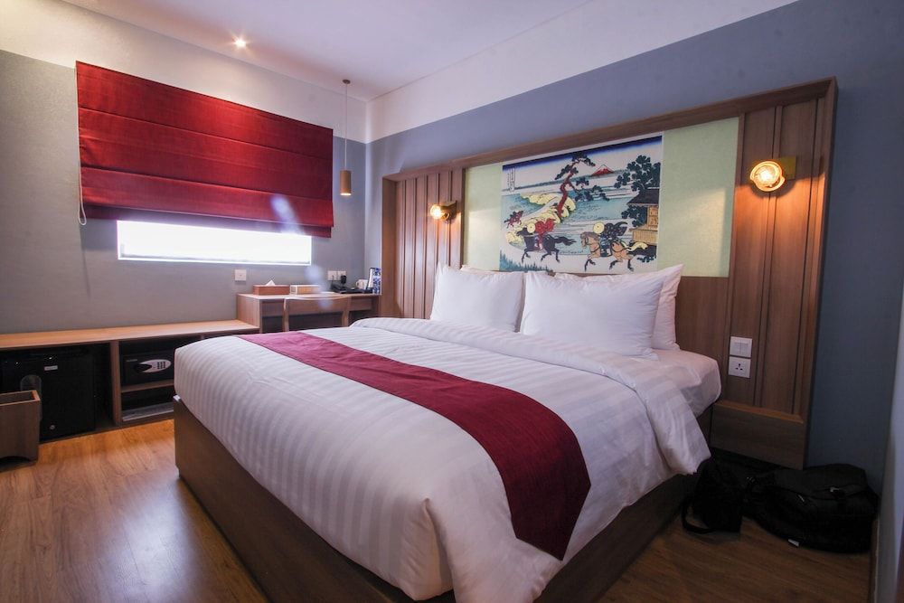 Kuretakeso Kemang Hotel Deluxe King room 2