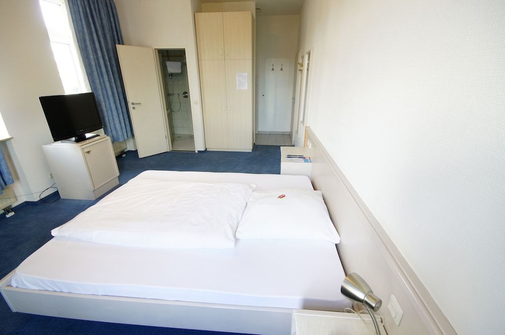 Hotel Neuwirtshaus Economy Single Room 2