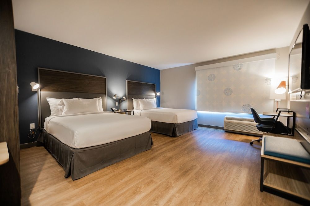 Room, 2 Queen Beds
