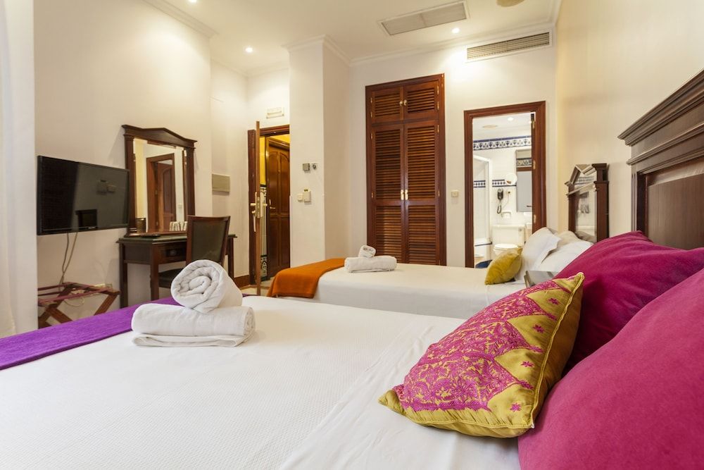 Hotel Baco Triple Room 7