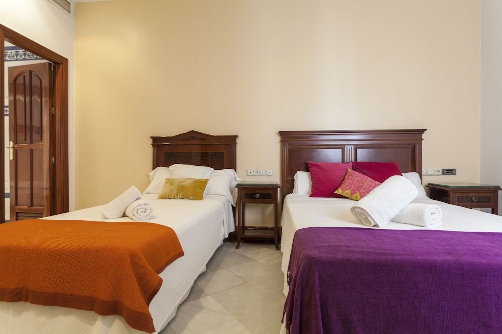 Hotel Baco Triple Room 12