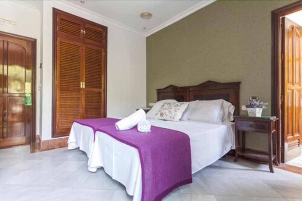 Hotel Baco Twin Room, 2 Twin Beds