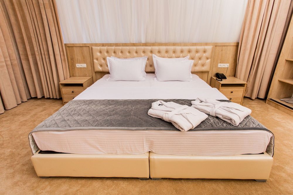 undefined Gabrielle International Hotel 10