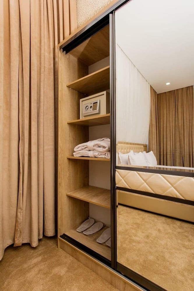 Gabrielle International Hotel Standard Room 7