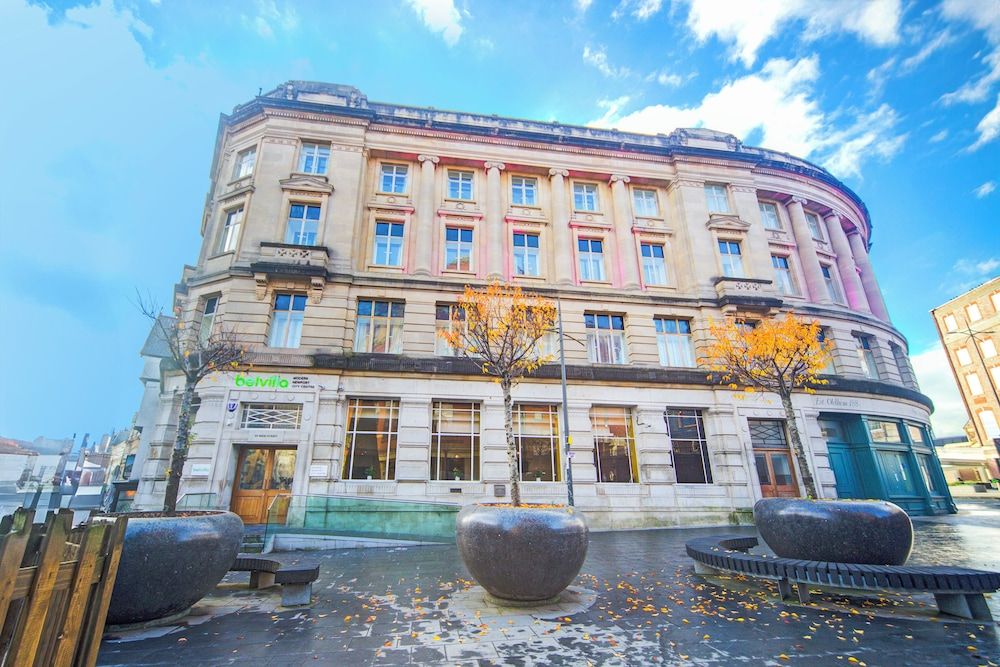 undefined Belvilla Newport City Centre Hotel - Lifestyle
