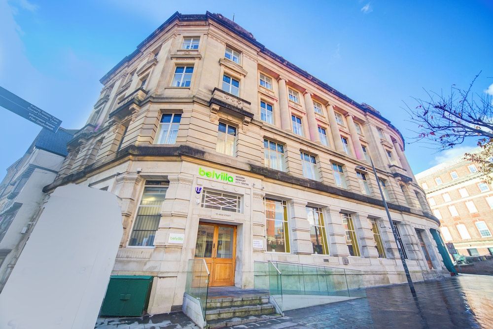 undefined Belvilla Newport City Centre Hotel - Lifestyle 3