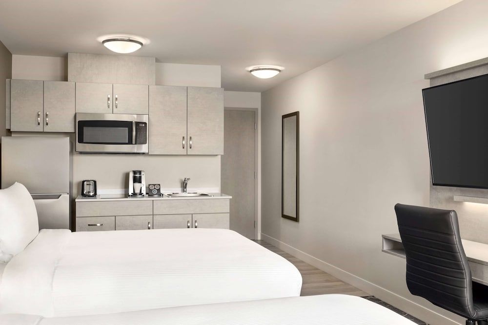 Studio Suite, 2 Queen Beds, Non Smoking