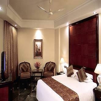 Mansingh Palace Agra Deluxe Room 5